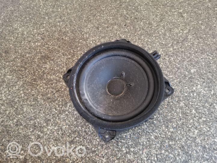 Hyundai i40 Garsiakalbis (-iai) priekinėse duryse 963303Z051