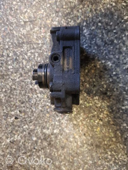 Mercedes-Benz C W202 Pompe d'injection de carburant à haute pression A6110900250