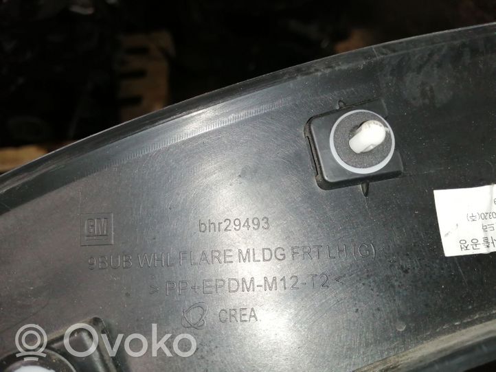 Buick Encore II Listwa / Nakładka na błotnik przedni BHR29493