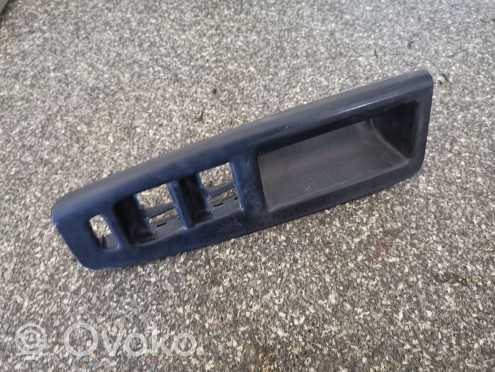 Volkswagen Polo IV 9N3 Rivestimento pulsantiera finestrino della portiera anteriore 6Q1867171F