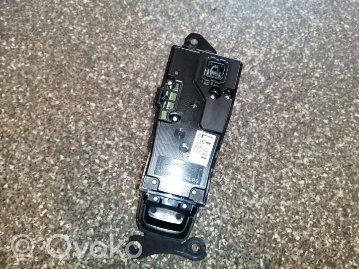 Mazda CX-3 Controllo multimediale autoradio DB5J66CM0