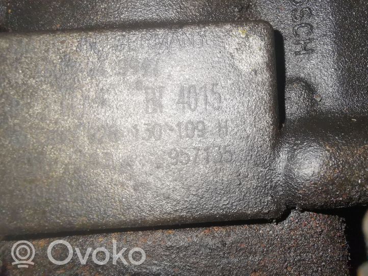 Audi A4 S4 B5 8D Pompa wtryskowa wysokiego ciśnienia 028130109H