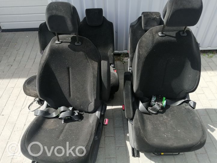 Citroen C4 Grand Picasso Set interni 