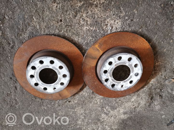 Volkswagen Touran II Rear brake disc 