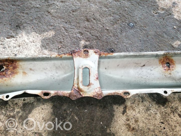 Lexus GS 300 350 430 450H Radiatoru paneļa apakšējā daļa (televizora) 