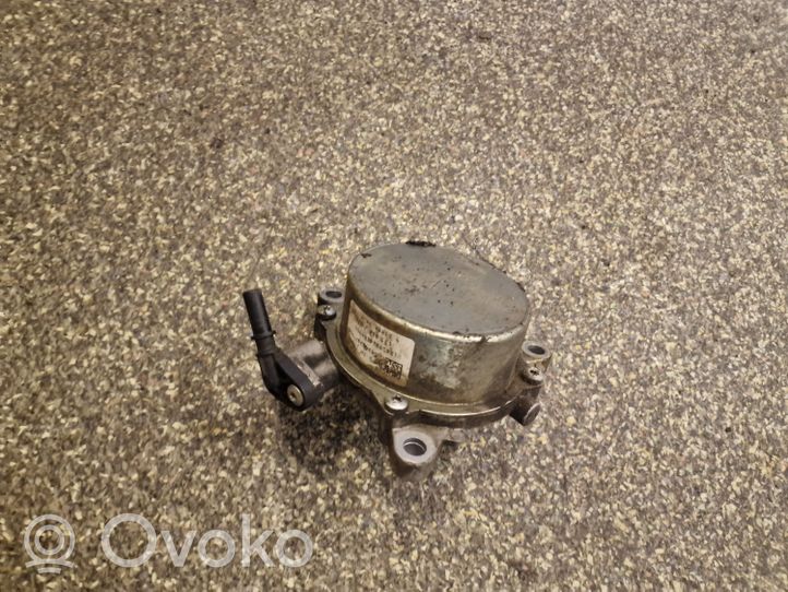 Fiat 500L Pompe à vide 55249347