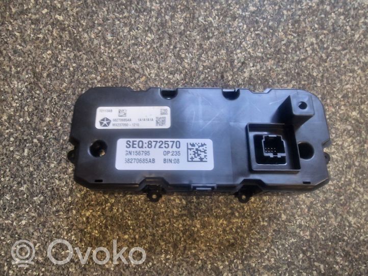 Chrysler 200 Oro kondicionieriaus/ klimato/ pečiuko valdymo blokas (salone) 68270685AA