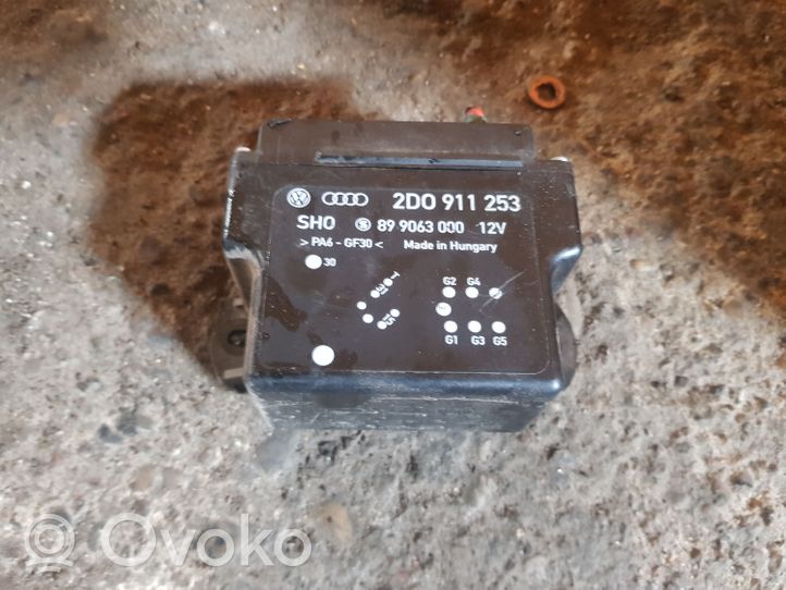 Volkswagen II LT Przekaźnik / Modul układu ogrzewania wstępnego 2D0911253