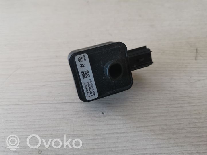 Buick Encore I Sensor impacto/accidente para activar Airbag 13578677