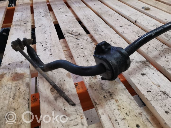 BMW X3 E83 Stabilizator przedni / drążek 