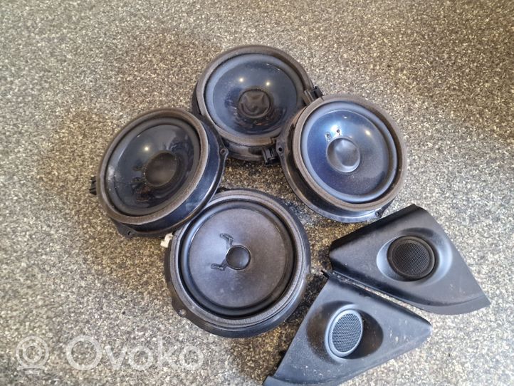 Ford Mondeo MK IV Kit sistema audio 