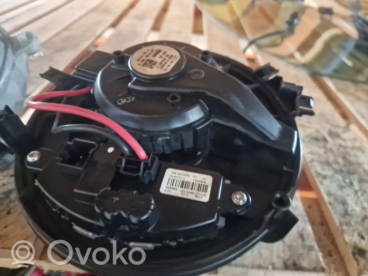 Volkswagen Touran III Ventola riscaldamento/ventilatore abitacolo 5Q0907521C