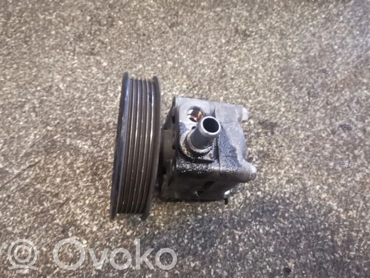 Volvo V70 Power steering pump, 40.00 € RRR