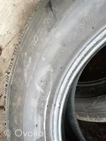 Mercedes-Benz E W211 R16 winter tire 22560R16