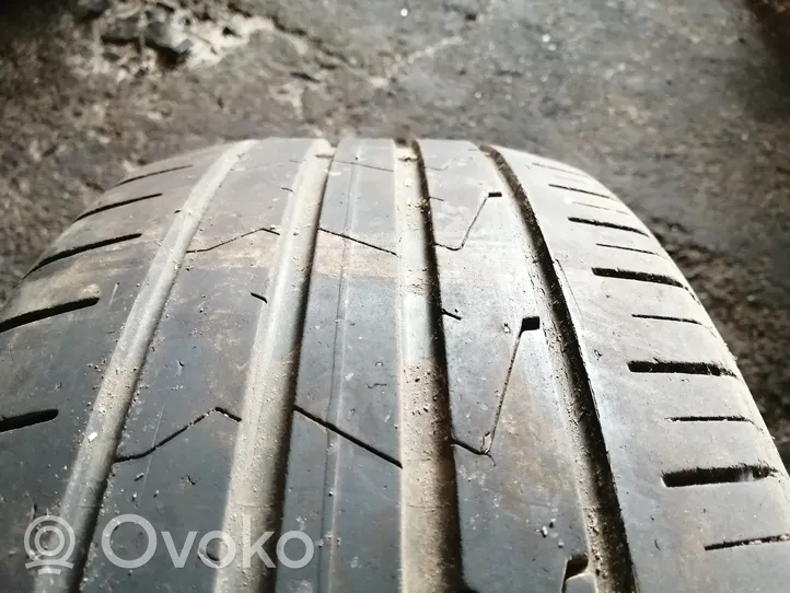 Volkswagen PASSAT CC R17 summer tire 21555R17