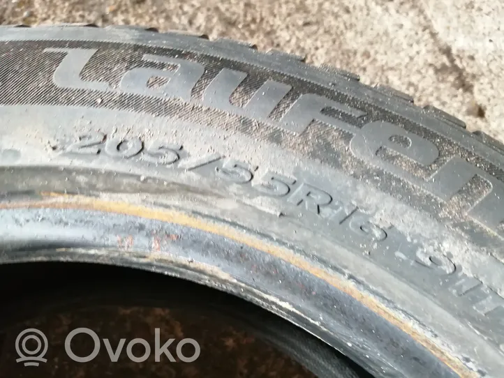 Volkswagen Touran I R16 winter tire 20555R16