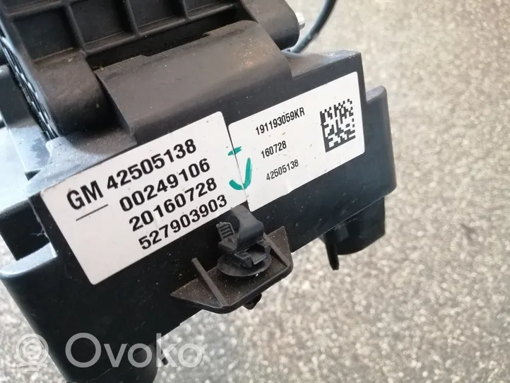 Buick Encore I Lewarek zmiany biegów / górny 42505138