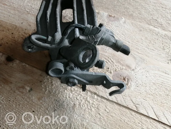 Volkswagen Scirocco Rear brake caliper 