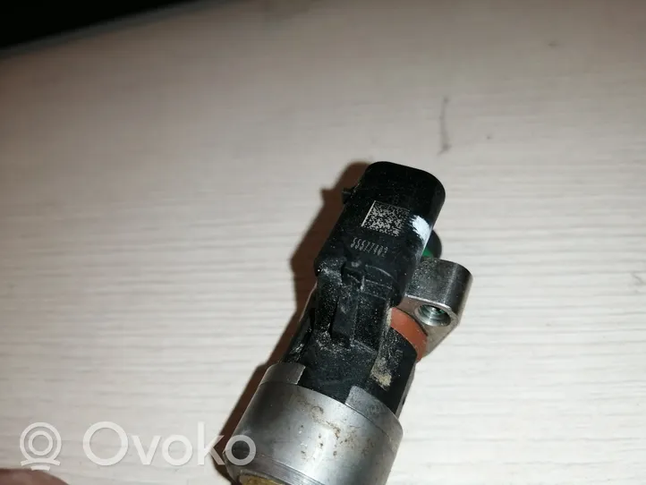 Buick Encore I Injecteur de carburant 55577403