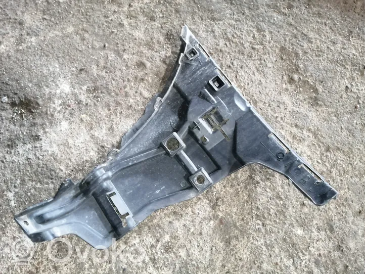 Volvo V70 Front bumper mounting bracket 08693181