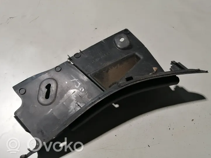 Toyota Verso Moldura del borde del guardabarros 538680F020