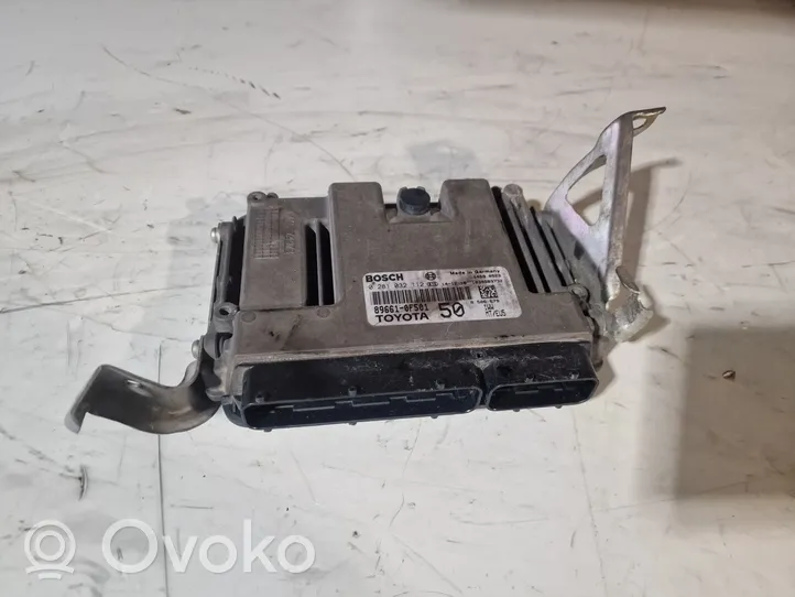 Toyota Verso Calculateur moteur ECU 0281032112