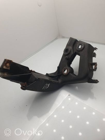 Audi A8 S8 D3 4E Staffa angolare del supporto di montaggio del paraurti 4E0853913C