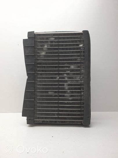 Audi A8 S8 D3 4E Radiateur soufflant de chauffage 