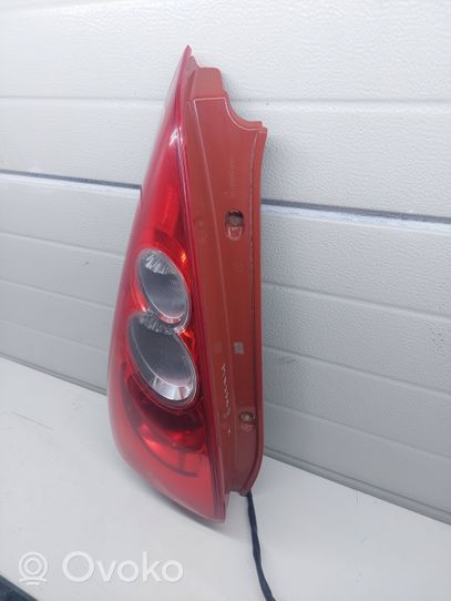 Mazda 5 Lampa tylna P4830L