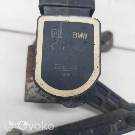 BMW 7 E65 E66 Sensor de nivel del faro delantero/principal 6763736