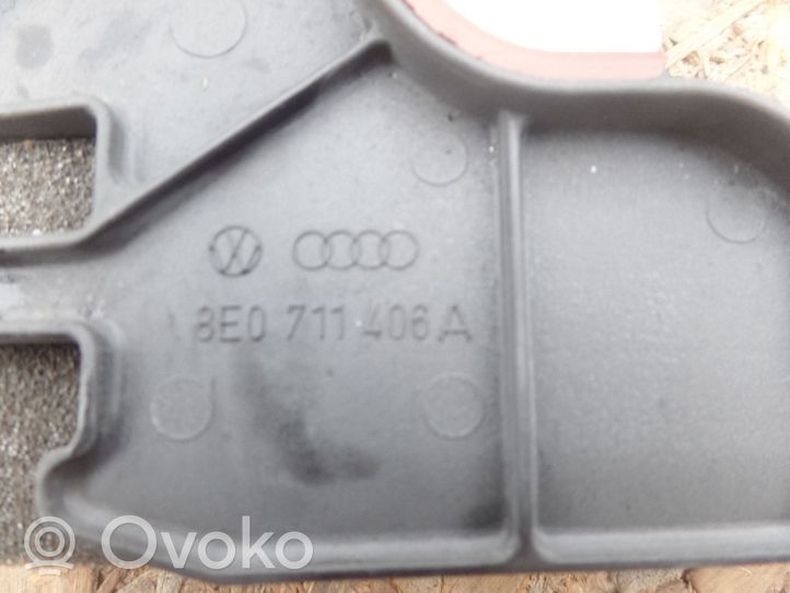 Audi A4 S4 B6 8E 8H Kita centrinė konsolės (tunelio) detalė 