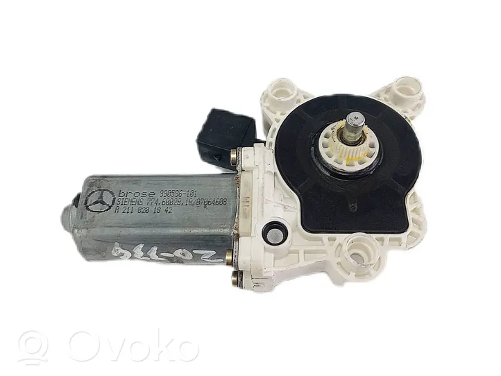 Mercedes-Benz C AMG W203 Front door window regulator motor A2139069501