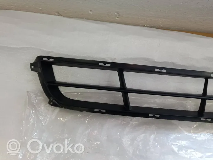 Hyundai Sonata Grille inférieure de pare-chocs avant 865613K000