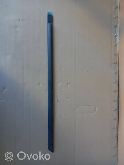Skoda Fabia Mk1 (6Y) Aizmugurē durvju dekoratīvā apdare (moldings) 6Y0853753
