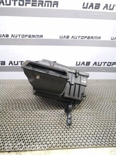 Audi Q2 - Scatola del filtro dell’aria 5Q0129601BM