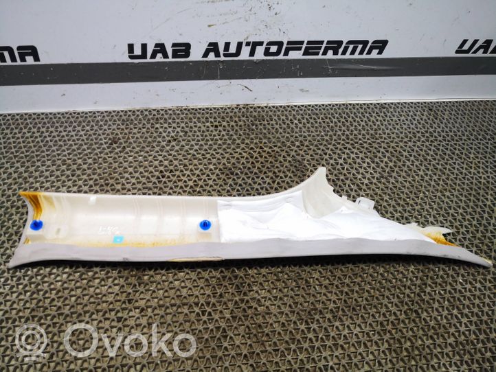 Hyundai i40 Rivestimento montante (A) 858103Z000