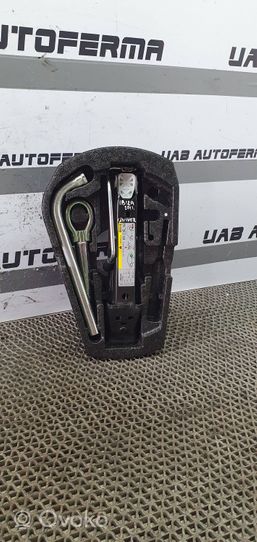 Seat Ibiza IV (6J,6P) Caja de herramientas 6Q0012115H