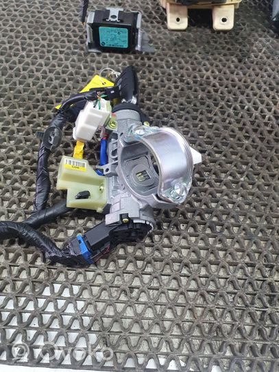 KIA Rio Kit centralina motore ECU e serratura 3911703381