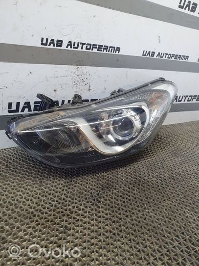 Hyundai i30 Faro/fanale 92101A6070