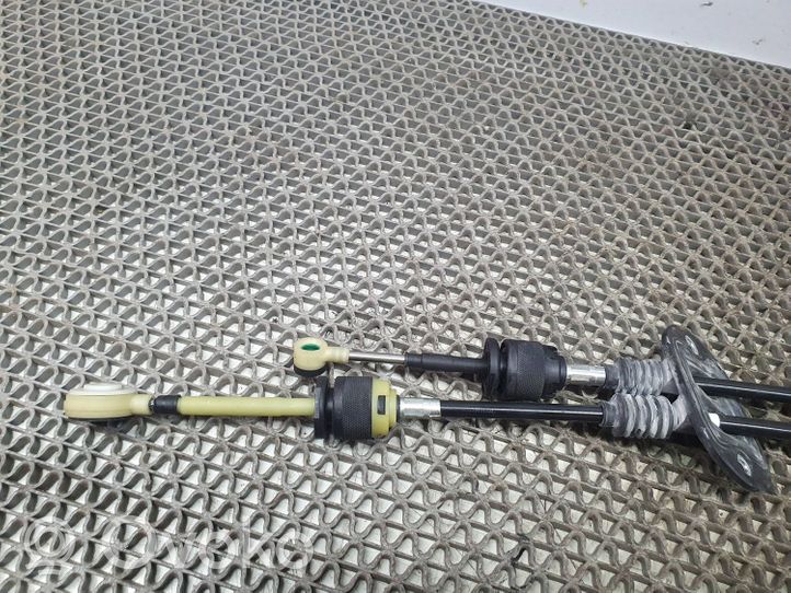 Ford Focus Gear shift cable linkage AV6R7474HD