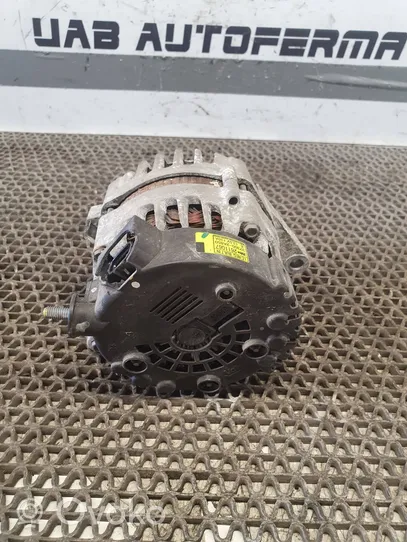 Hyundai i30 Generatore/alternatore 373002A850