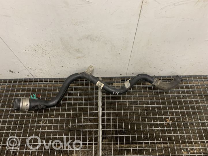 BMW 1 E82 E88 Fuel tank filler neck pipe 7179090