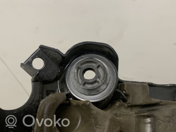 BMW 7 F01 F02 F03 F04 Kita variklio skyriaus detalė 7578954