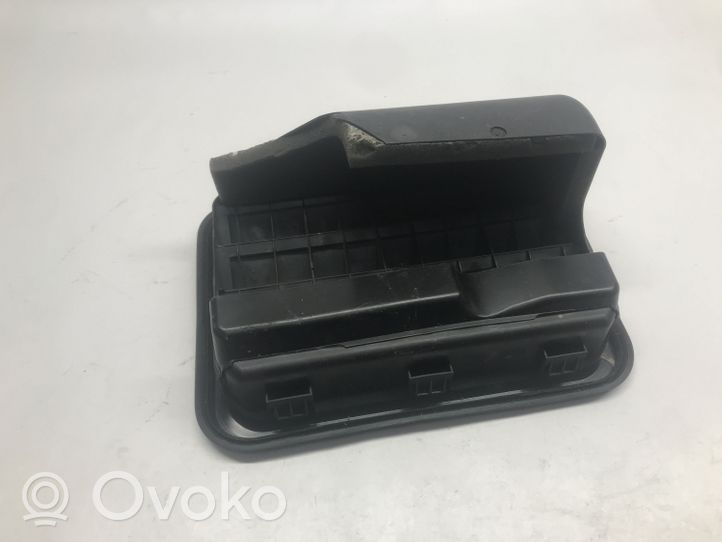 Mercedes-Benz ML W166 Quarter panel pressure vent A1668301042