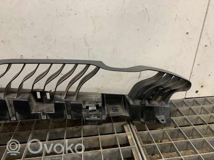 Volkswagen Jetta VII Support de pare-chocs arrière 17A807863