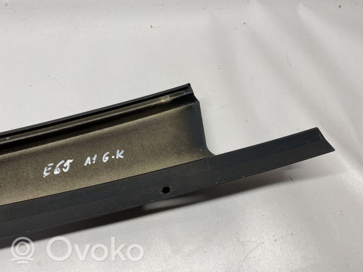 BMW 7 E65 E66 Rivestimento montante (D) (fondo) 