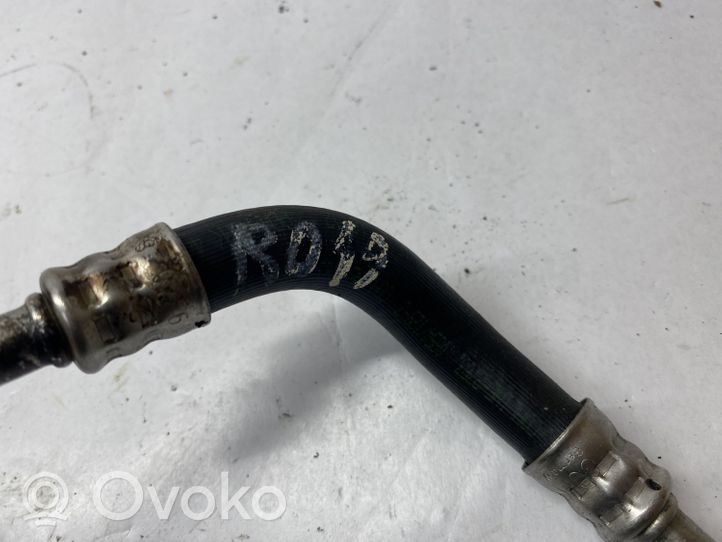 BMW 3 G20 G21 Rura / Wąż dolotowy powietrza turbiny 862996901