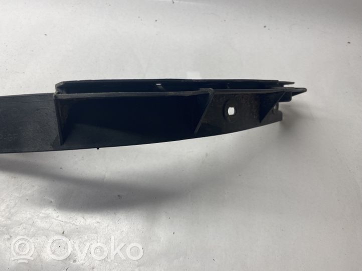 Porsche Cayenne (9PA) Staffa angolare del supporto di montaggio del paraurti 7L5807393