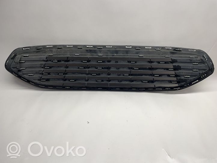 Ford Fusion II Grille calandre supérieure de pare-chocs avant DS738150