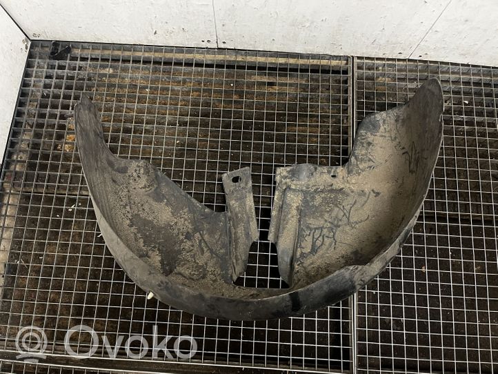 Volkswagen Touran I Takapyörän sisälokasuojat 1T0810972H